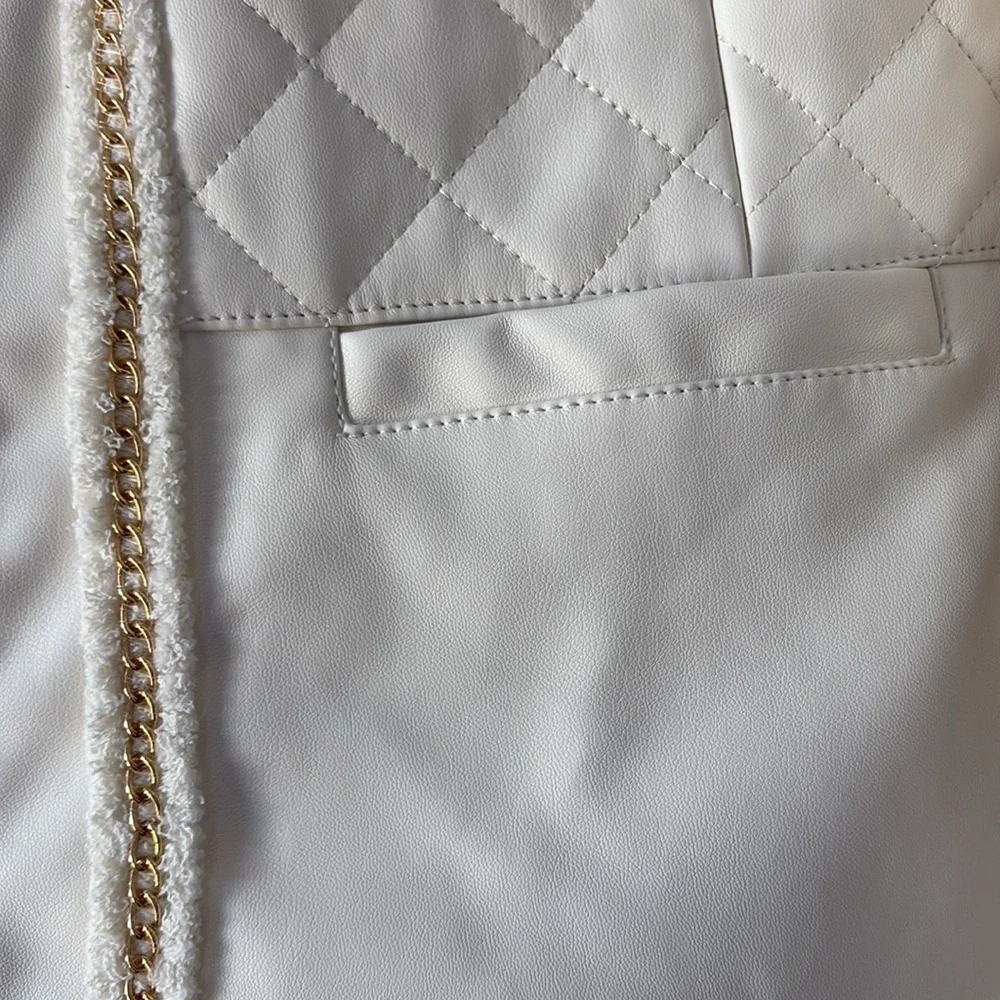 Cleo NWT Quilted Vegan Leather French Jacket size MP. - Picture 8 of 13